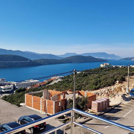 Apartments Glorija Неум Екстер'єр фото