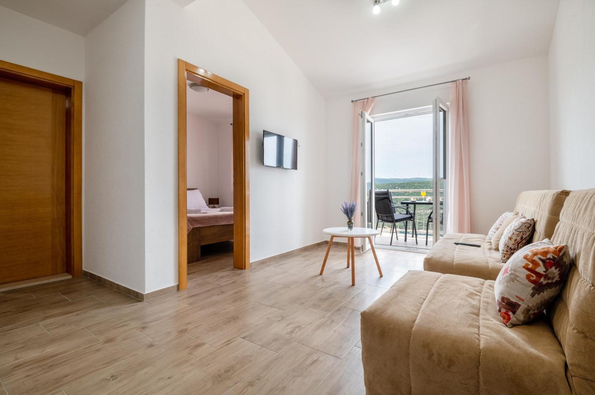 Apartments Glorija Неум Екстер'єр фото
