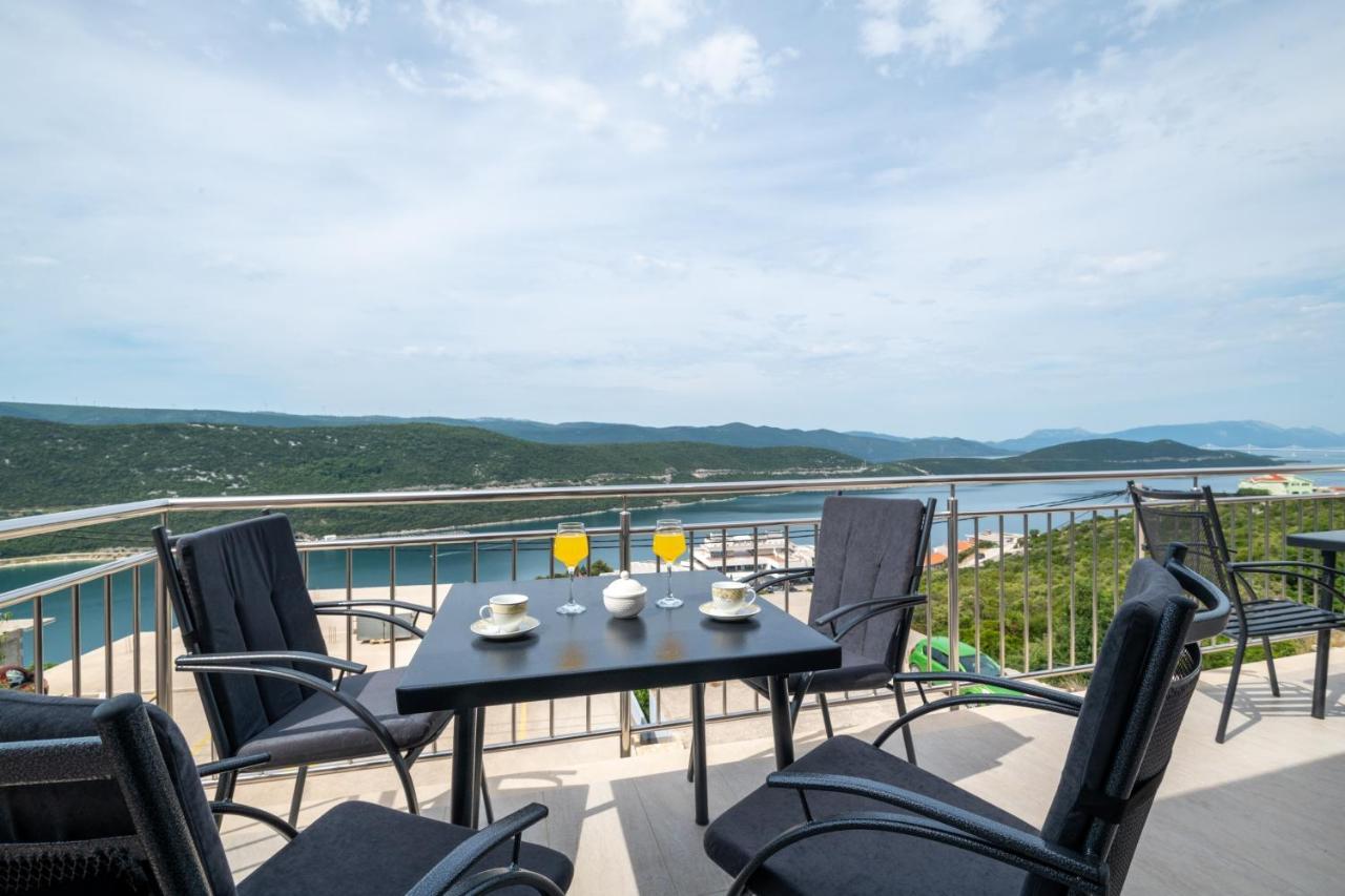 Apartments Glorija Неум Екстер'єр фото