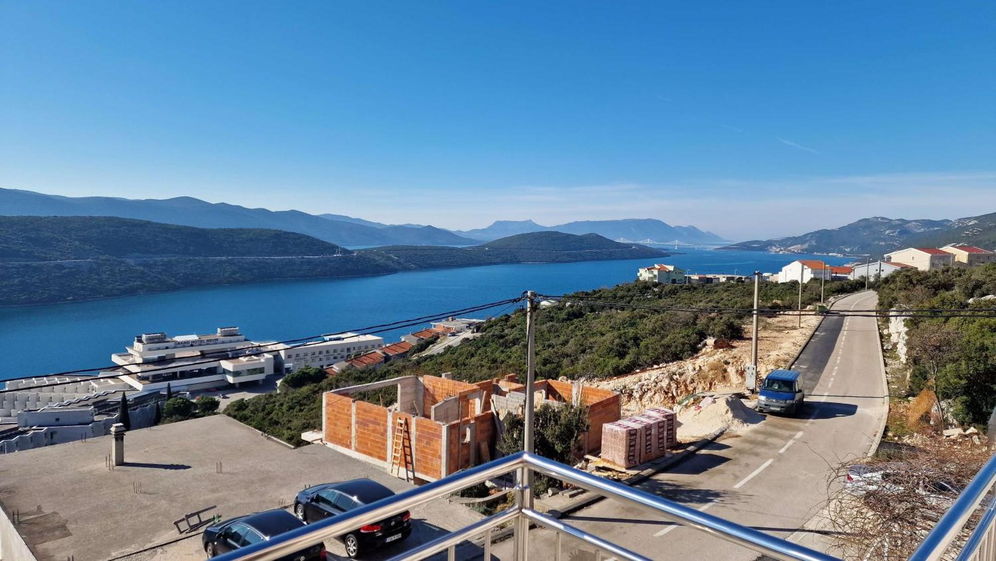 Apartments Glorija Неум Екстер'єр фото